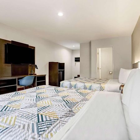 Motel 6 San Diego, Ca Airport Harbor Extérieur photo