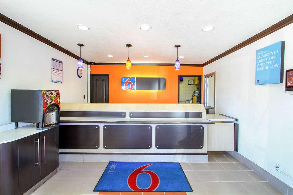 Motel 6 San Diego, Ca Airport Harbor Intérieur photo
