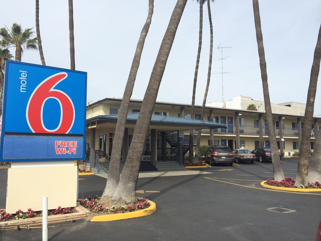 Motel 6 San Diego, Ca Airport Harbor Extérieur photo