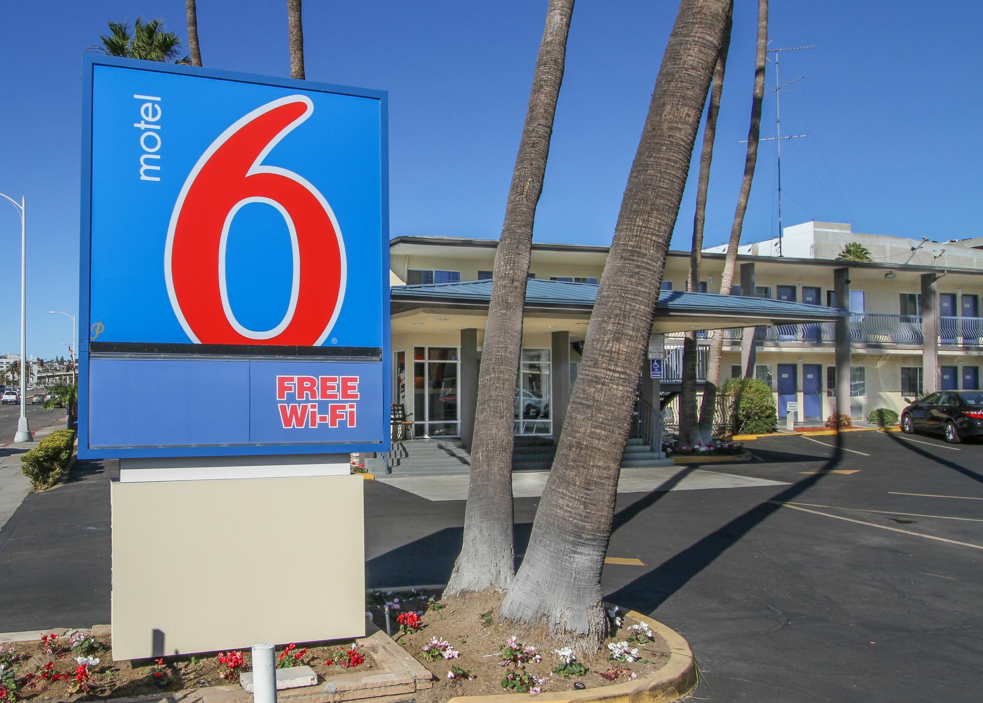 Motel 6 San Diego, Ca Airport Harbor Extérieur photo