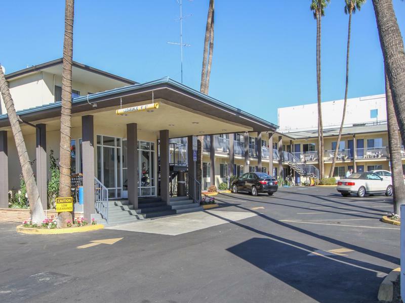 Motel 6 San Diego, Ca Airport Harbor Extérieur photo